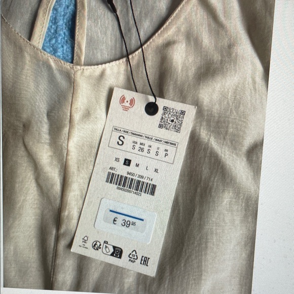 Zara ruffle frayed edges short sleeve Cream Women's Top- new - Picture 5 of 6